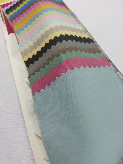 HK LNHE  高密特幼啞光橫紋防羽絨複合布+防水 側面照